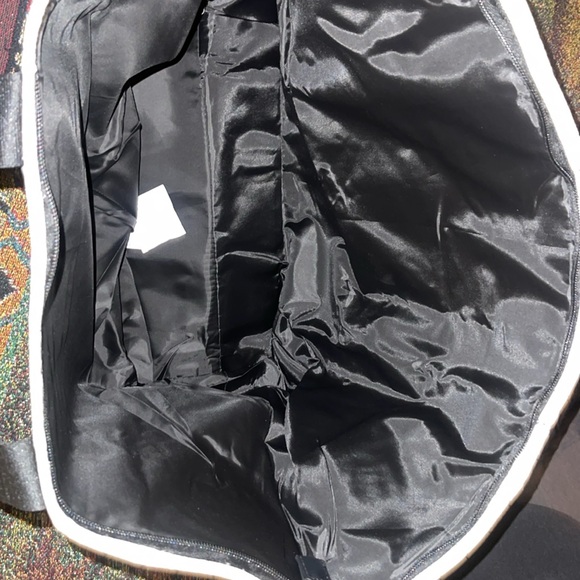 Victoria Secret Tote Bag - Picture 3 of 8